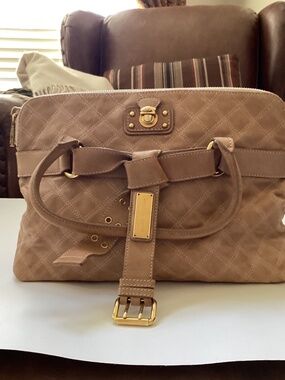 Marc Jacobs original small run bag